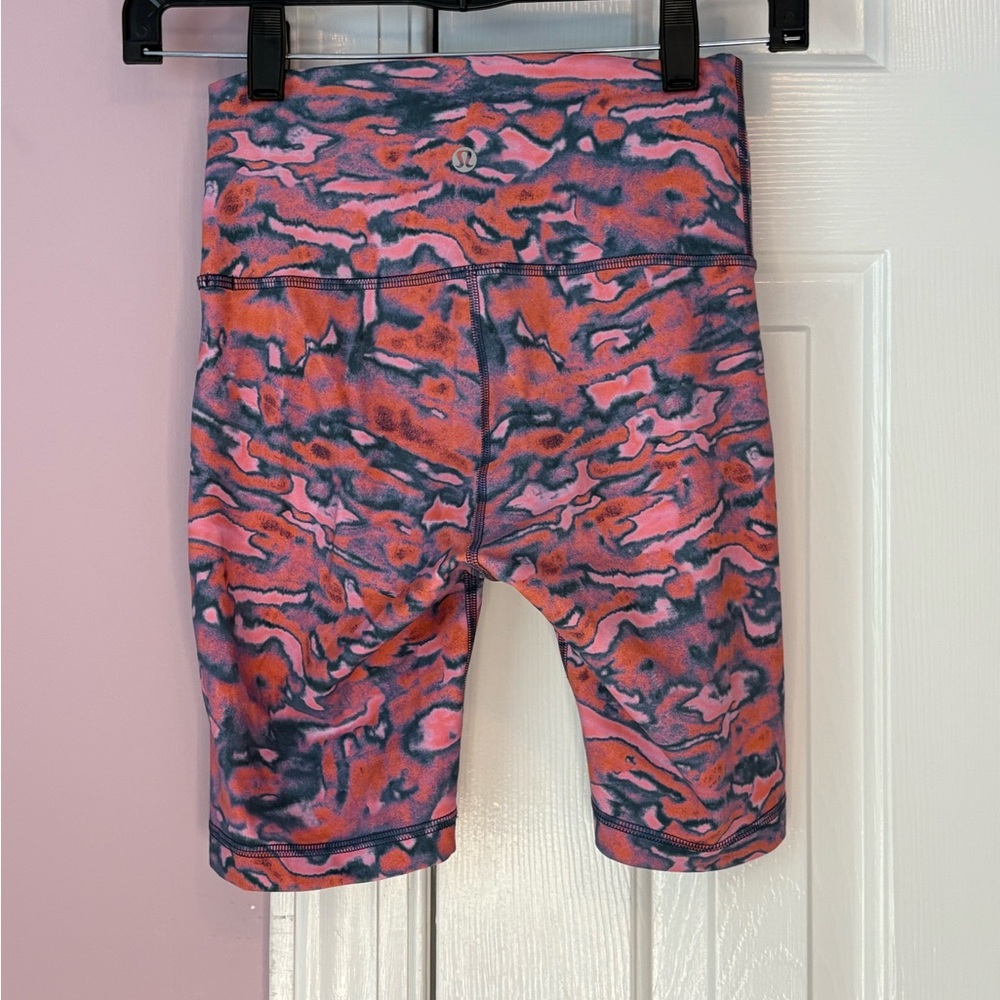 lululemon athletica Pink, Blue and Gray Patterned Biking Leggings. Like new.